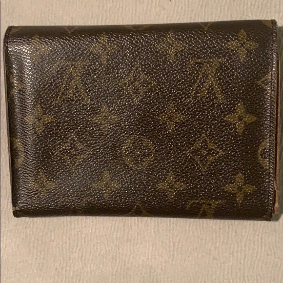 Authentic Louis Vuitton women’s wallet - Picture 3 of 8